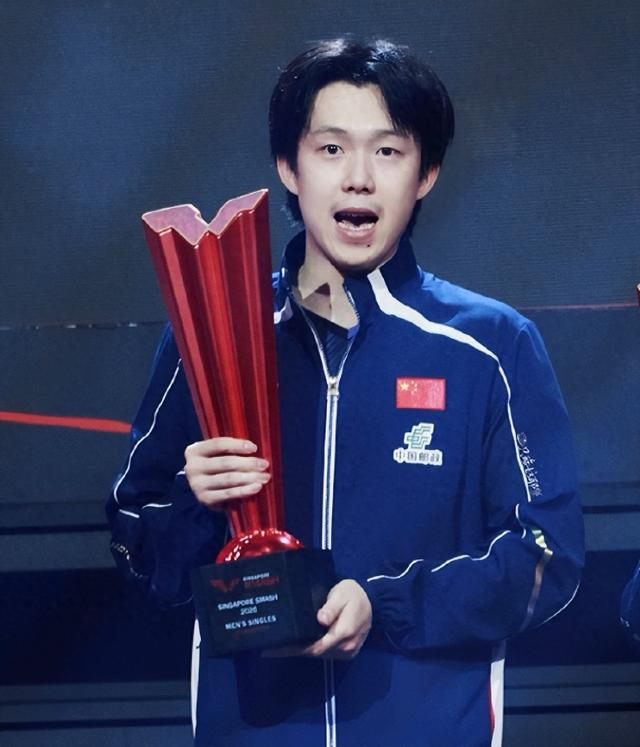 澳洲幸运10-王楚钦抵达北京！过安检一脸疲惫眼袋超明显 日媒盛赞当今乒坛最强|大满贯|WTT|新加坡|林昀儒|国乒_新浪体育_新浪新闻